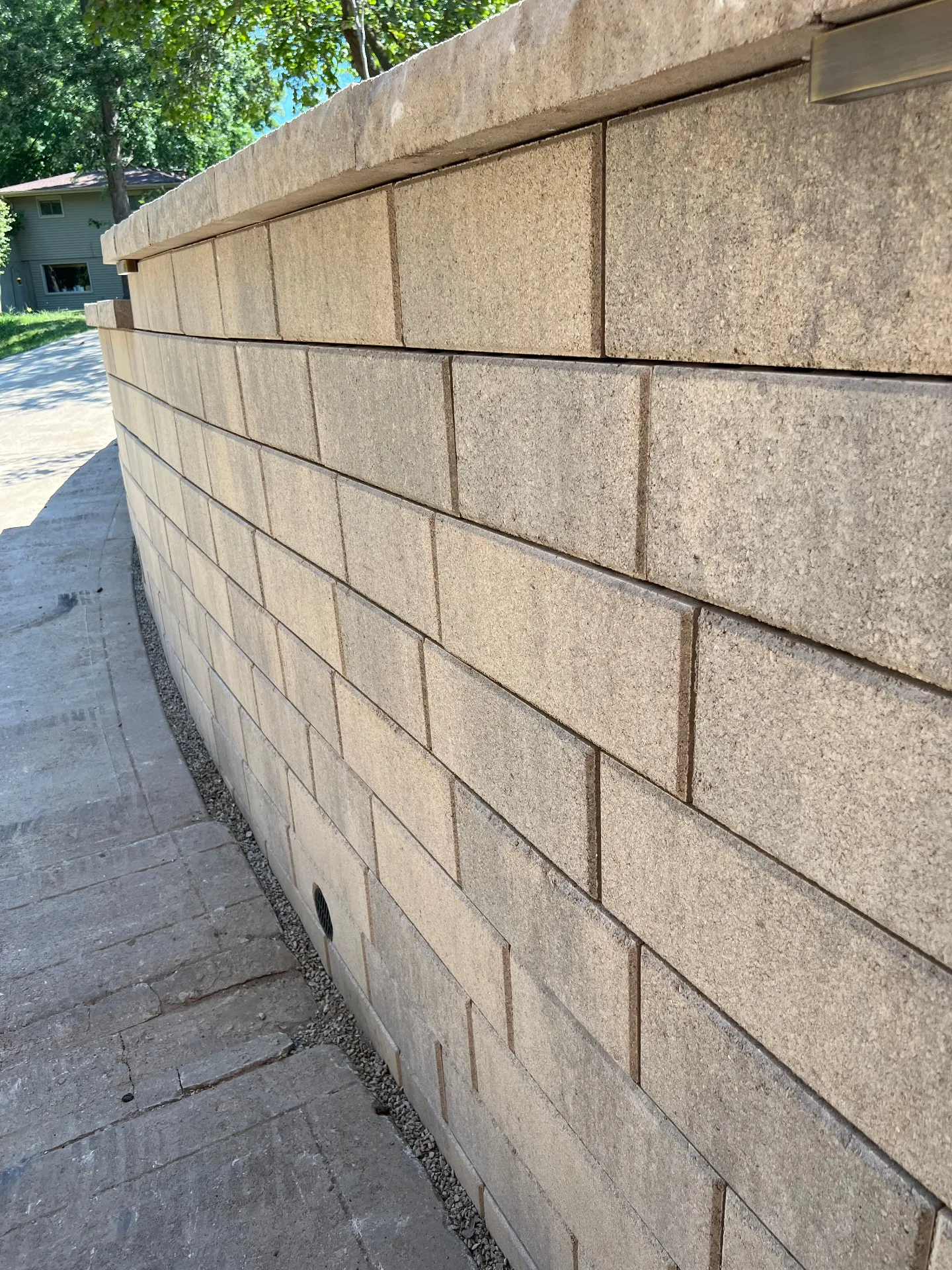 Retaining Walls in Kansas City: Designs, Uses, and What Makes Them Last