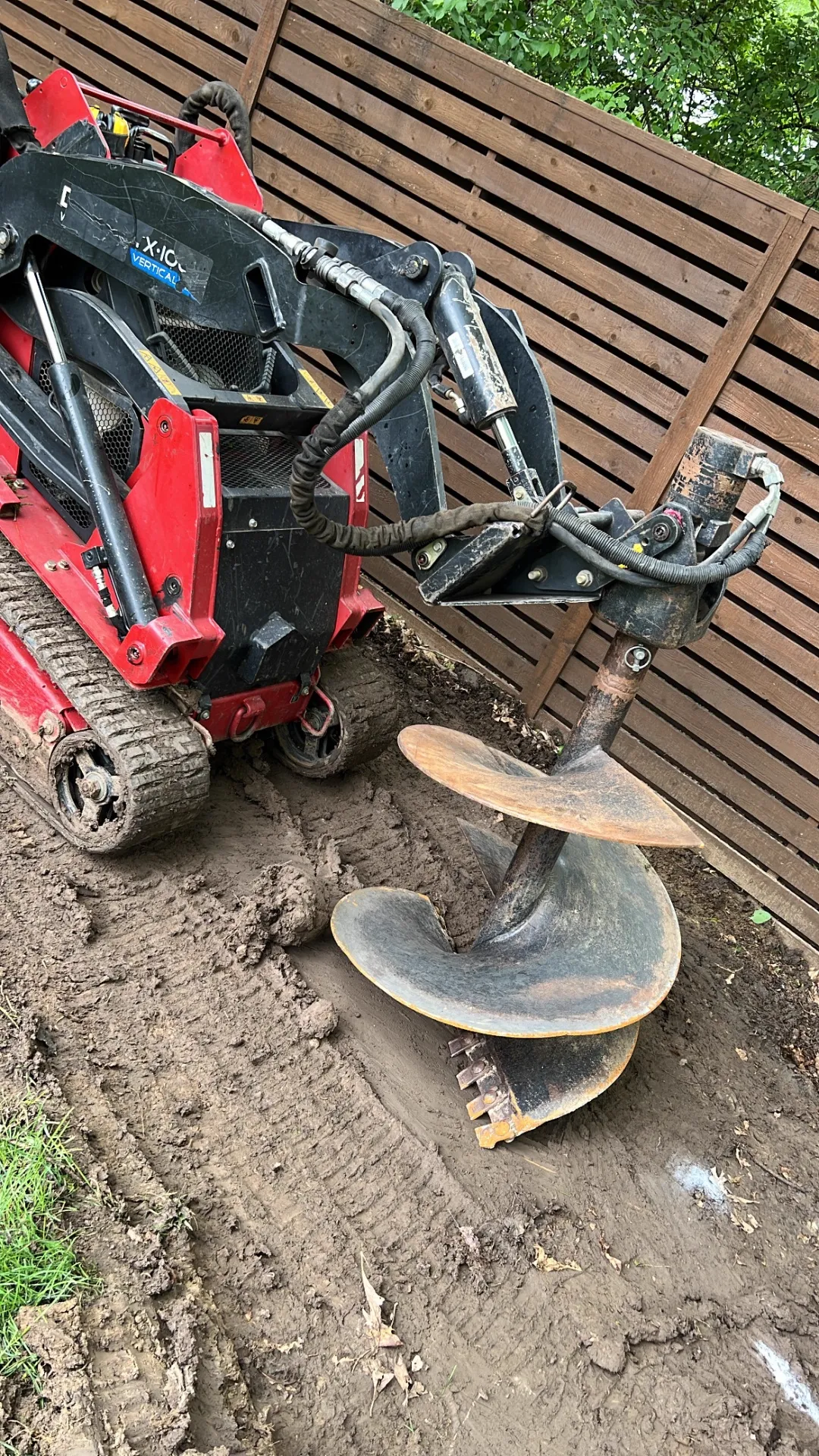 Professional auger attachment for tree planting
