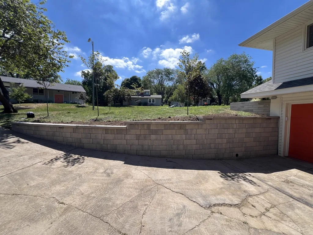 Segmental Block Retaining Wall